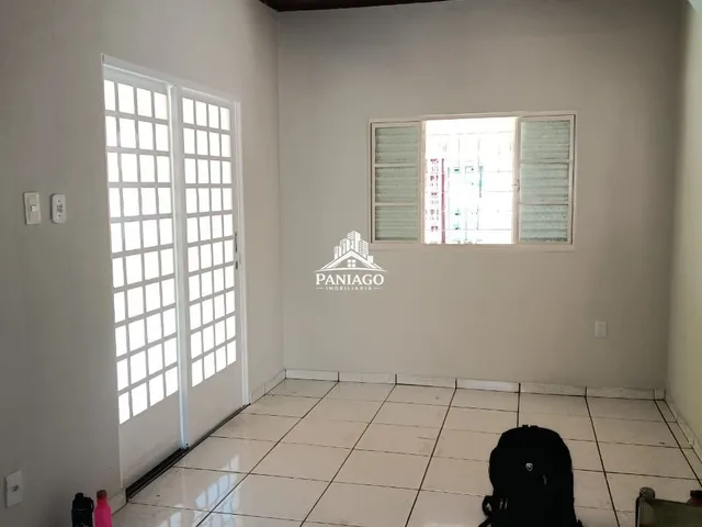 Imagem 6: CASA À VENDA NO CPA IV 2/4 SENDO UMA SUITE