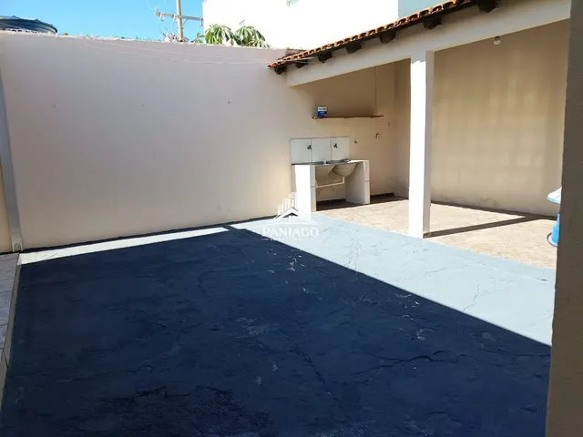 Imagem 13: CASA À VENDA NO CPA IV 2/4 SENDO UMA SUITE