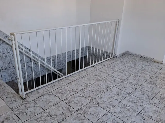 Imagem 8: Oportunidade no P.A. Cabral! Imóvel com 234m² e Duas Residências no Mesmo Terreno