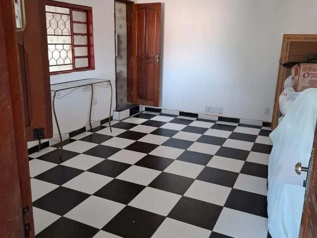 Imagem 13: Casa Ampla com 2 Moradias Independentes no P.A. Cabral – Ideal para Morar e Investir