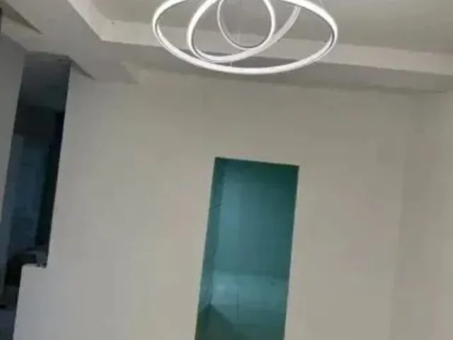 Imagem 9: Casa Ampla com 2 Moradias Independentes no P.A. Cabral – Ideal para Morar e Investir