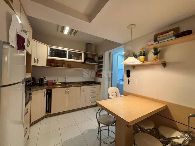 Imagem 9: Apartamento 3 Quartos (1 Suíte) Semimobiliado no Czerniewicz