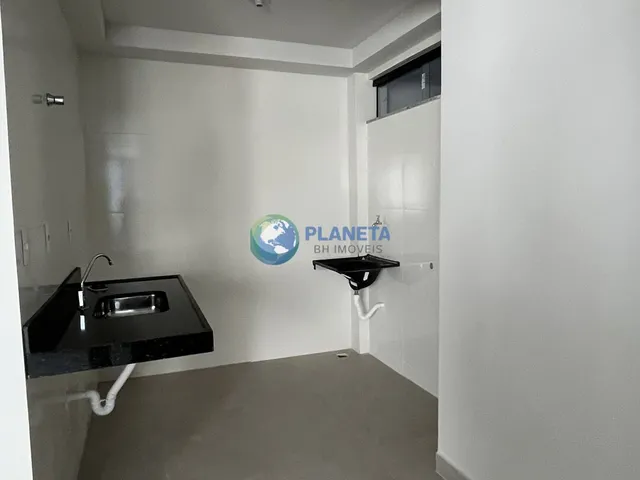 Imagem 7: Apartamento| 2 Quartos - sendo uma suíte | 2 Banhos | 1 Vaga