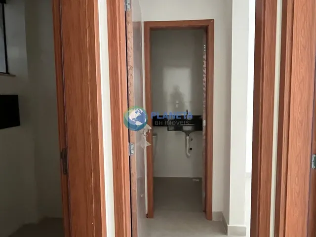 Imagem 5: Apartamento| 2 Quartos - sendo uma suíte | 2 Banhos | 1 Vaga