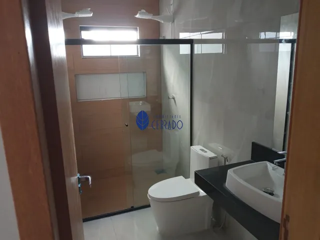 Imagem 2: Casa à Venda no Bairro Jardim Itália: Localização Privilegiada │Anápolis