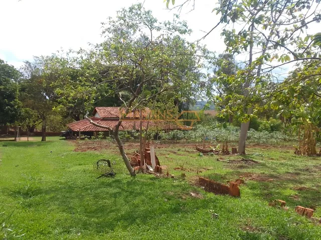 Imagem 2: Área á Venda Terreno / lote com venda por R$1.100.000