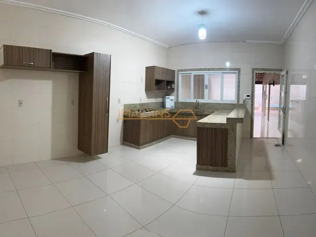 Imagem 10: Casa á Venda Casa com 4 dormitórios
