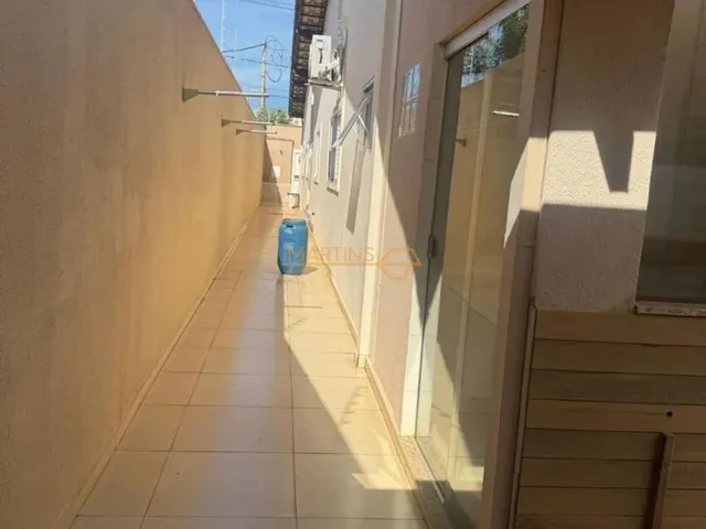 Imagem 2: Casa á Venda Casa com 4 dormitórios
