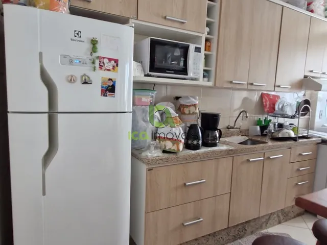 Imagem 3: Apartamento à Venda 2 Dormitórios em Areias, São José SC