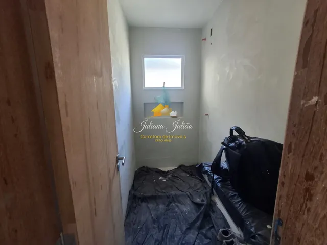 Imagem 4: CASA LINEAR COM 3 QUARTOS SENDO 1 SUÍTE, PISCINA A VENDA NO BAIRRO RECREIO EM RIO DAS