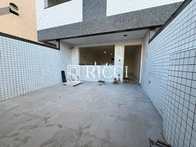 Imagem 5: Casa à Venda na Ponta da Praia, Santos