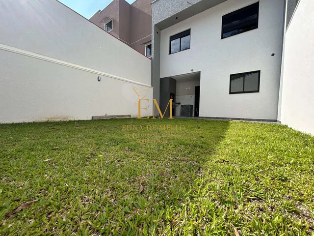 Imagem 3: Sobrado à venda em Araucária, Centro, com 3 quartos, 132,09m²