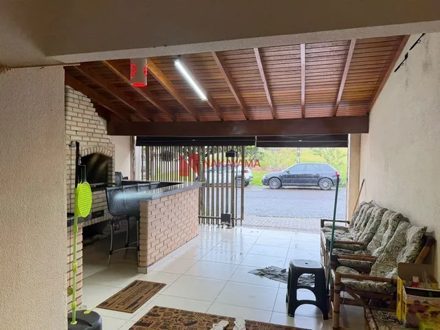 Imagem 13: Casa à Venda no Parque Universidade com Área Gourmet e Planejados