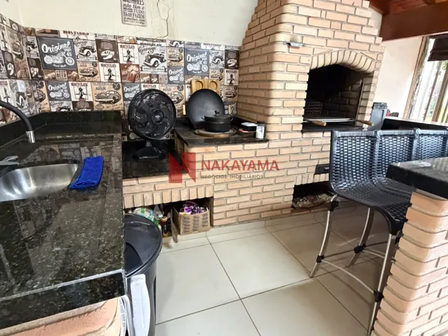 Imagem 4: Casa à Venda no Parque Universidade com Área Gourmet e Planejados