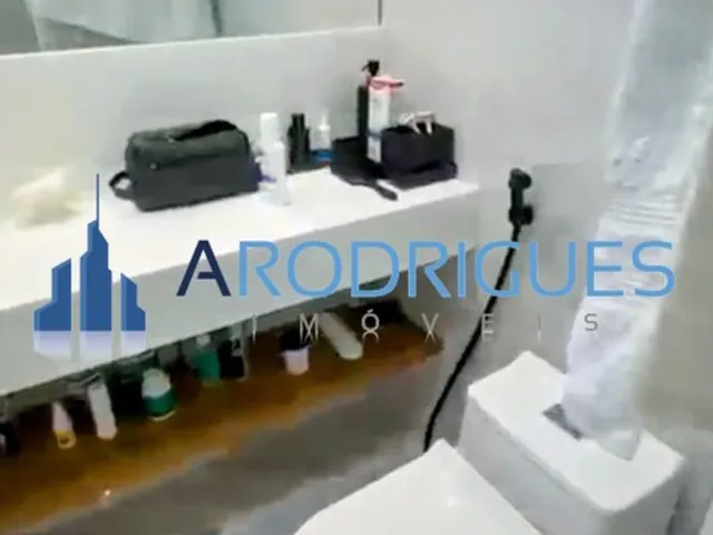 Imagem 3: Venda de Apartamento de Alto Padrão na Barra - Salvador-BA: 4 suítes, Closet, 3 Vagas