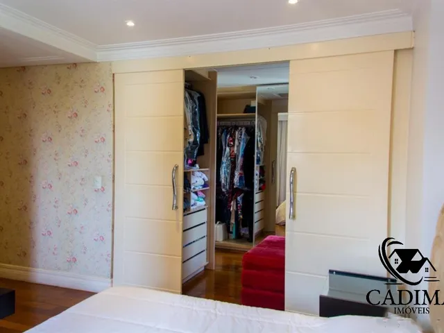 Imagem 3: Apartamento | 248M² | 03 Dormitórios | 01 Suíte Master Closet