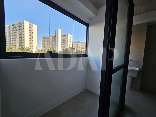 Imagem 8: Vendo Apartamento de 2 Quartos com Suíte - Barra Olímpica