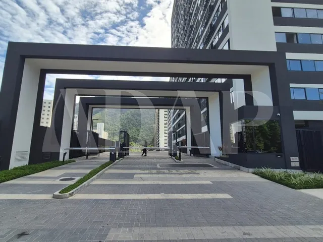 Imagem 5: Vendo Apartamento de 2 Quartos com Suíte - Barra Olímpica