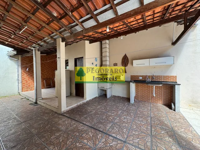 Imagem 6: Casa para locação em Caraguatatuba-SP: 2 quartos, 2 banheiros, 4 vagas de garagem
