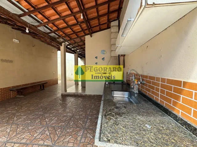Imagem 2: Casa para locação em Caraguatatuba-SP: 2 quartos, 2 banheiros, 4 vagas de garagem