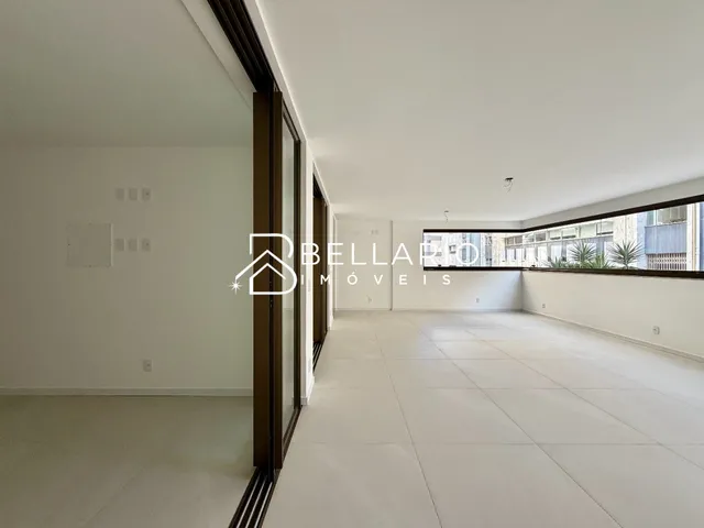 Imagem 16: Apartamento altíssimo padrão com 4 dormitórios (4 suítes), varandas e 3 vagas à