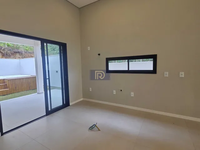 Imagem 4: Casa Alto Padrão em Forquilhas