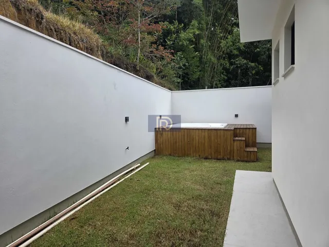 Imagem 5: Casa Alto Padrão em Forquilhas