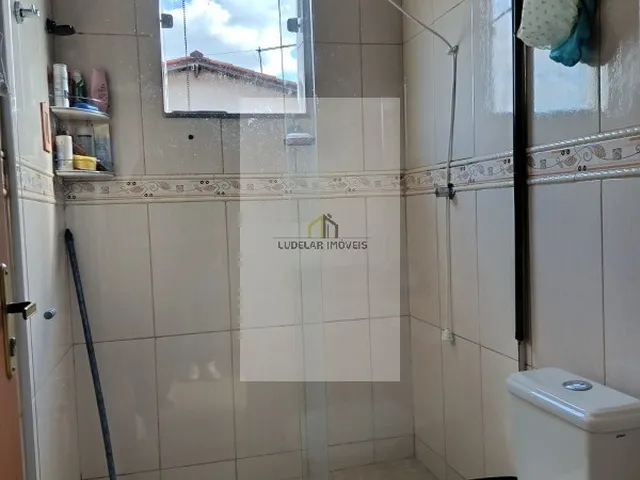 Imagem 5: Casa à venda no bairro Vale Verde em Mateus Leme-MG: 3 quartos, 1 sala, 1 banheiro, 2