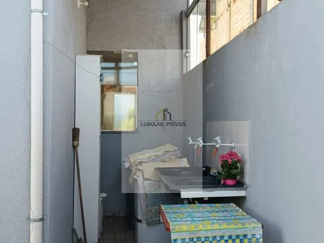 Imagem 2: Casa à venda no bairro Vale Verde em Mateus Leme-MG: 3 quartos, 1 sala, 1 banheiro, 2
