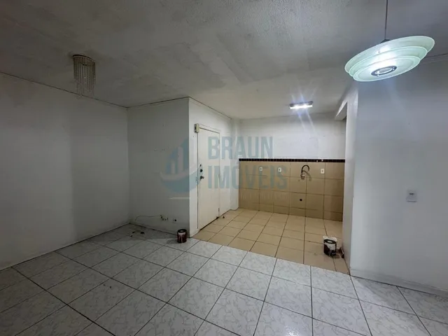 Imagem 5: Apartamento 2 Dormitórios Térreo SEM BOX em excelente localização proximo ao Shopping