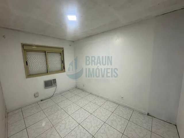 Imagem 7: Apartamento 2 Dormitórios Térreo SEM BOX em excelente localização proximo ao Shopping