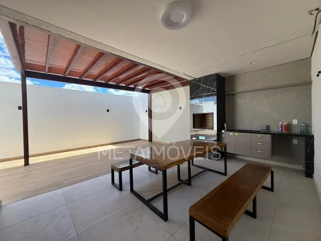 Imagem 2: Casa Mobiliada (Porteira Fechada) no Gramado Park Residence - 4 Suítes