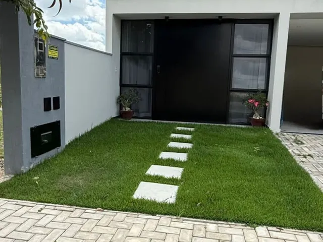 Imagem: Casa Duplex com ENERGIA SOLAR