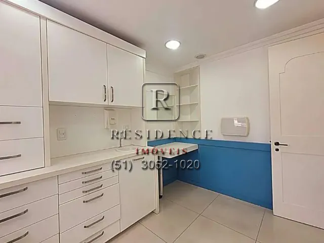 Imagem 12: Sala Comercial de Alto Padrão para Locação em Porto Alegre - 3 Salas, 1 Banheiro