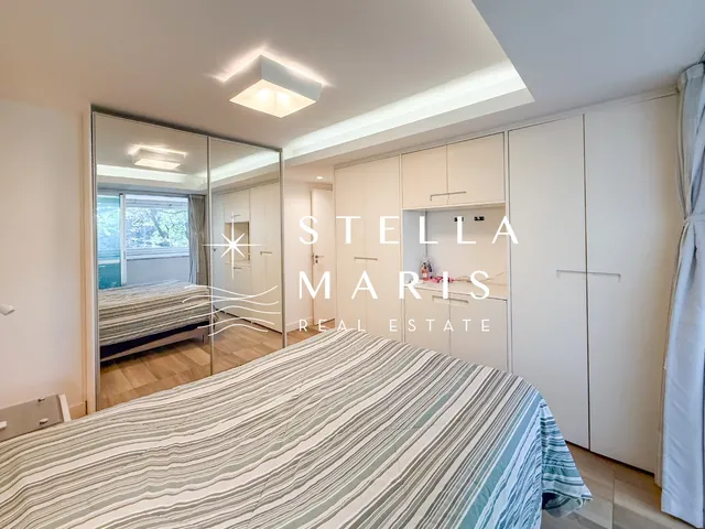 Imagem 2: Leblon, Apartamento com varanda, totalmente reformado, pronto para morar, 131 m2, 3