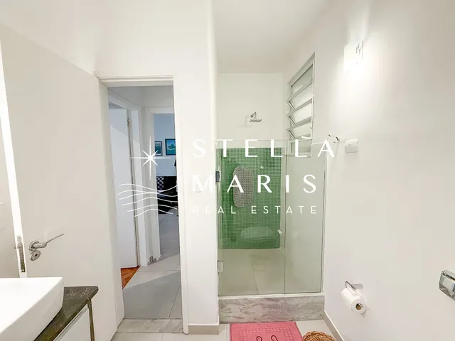 Imagem 2: Leblon, Apartamento super charmoso, MOBILIADO, de 78 m2, 2 quartos para locação em