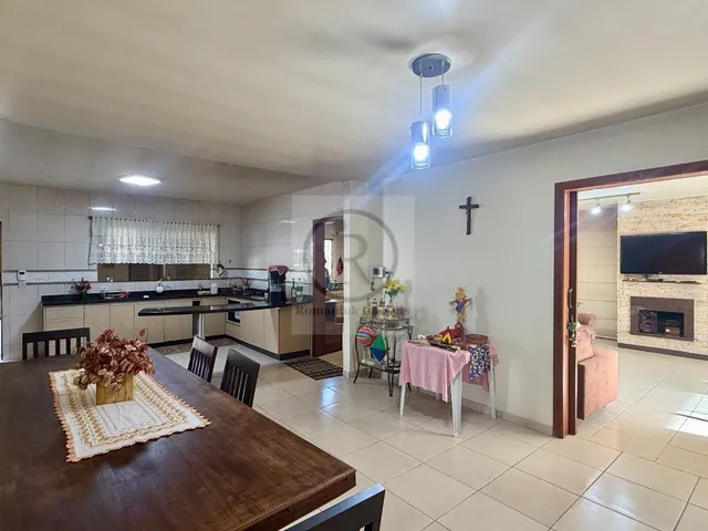 Imagem 4: Chácara em São José dos Pinhais, perto de Curitiba, local alto, casa medindo