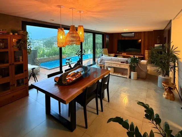 Imagem 11: Linda Casa de Alto Padrão com Vista Panorâmica, Entre o Loteamento Panorâmico e a