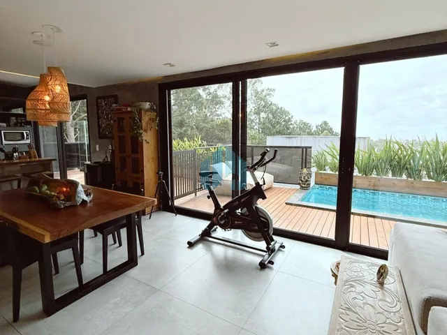 Imagem 6: Linda Casa de Alto Padrão com Vista Panorâmica, Entre o Loteamento Panorâmico e a