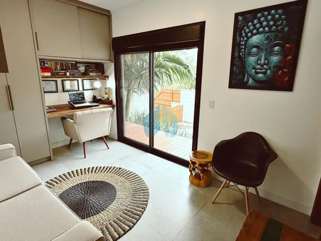 Imagem 10: Linda Casa de Alto Padrão com Vista Panorâmica, Entre o Loteamento Panorâmico e a