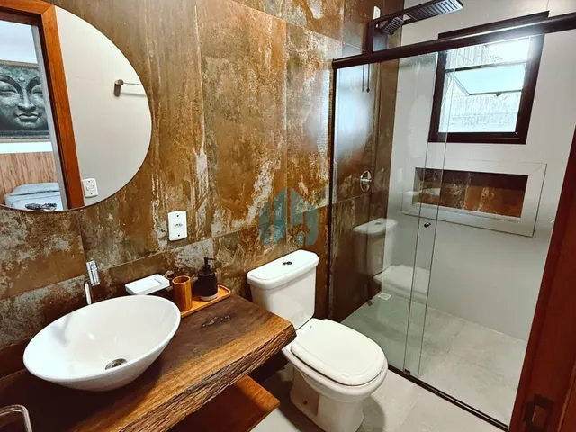Imagem 9: Linda Casa de Alto Padrão com Vista Panorâmica, Entre o Loteamento Panorâmico e a
