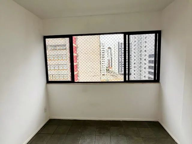 Imagem 6: Apartamento à Venda na Graça, Salvador-BA: 1 quarto, 1 suíte, 1 sala, 1 banheiro, 1