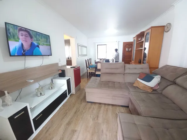Imagem 7: Apartamento para Locação Anual com 3 dormitórios sendo 1 suíte com Vista Parcial