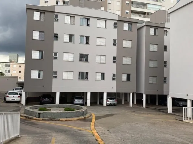 Imagem: O apartamento possui 2 Dormitórios, 1 Suíte, 1 Banheiro,
