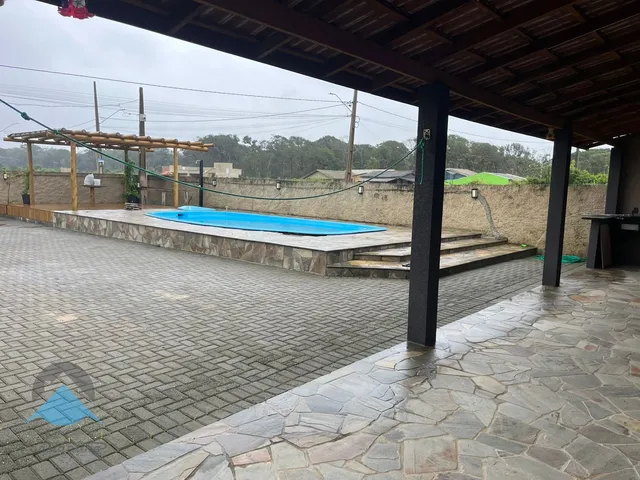 Imagem 11: Imperdível Casa à Venda em Guaratuba-PR, Bairro Nereidas: 3 Quartos, 2 Banheiros, 5