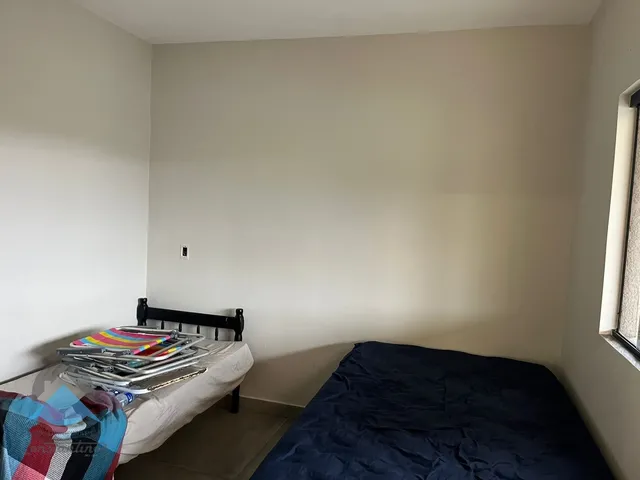 Imagem 12: Imperdível Casa à Venda em Guaratuba-PR, Bairro Nereidas: 3 Quartos, 2 Banheiros, 5