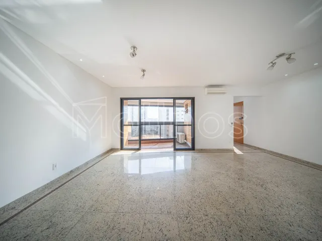 Imagem 8: Vizcaya - Apartamento 3 dorm e 3 vagas de garagem