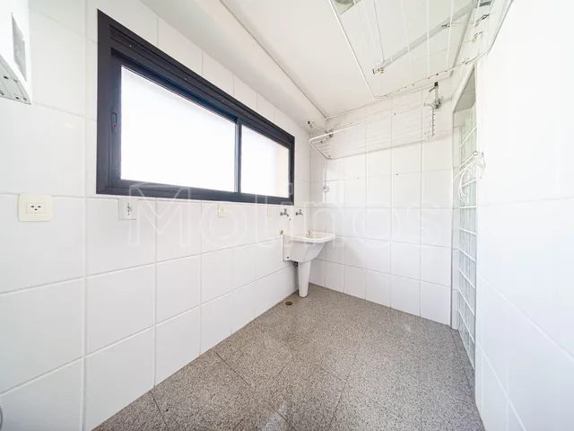 Imagem 10: Vizcaya - Apartamento 3 dorm e 3 vagas de garagem