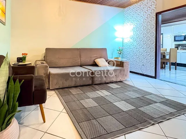 Imagem 5: Casa Semimobiliada com 5 Dormitórios sendo 1 Suíte na Itoupava Norte!