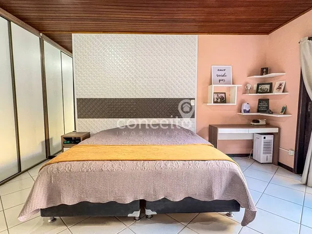 Imagem 12: Casa Semimobiliada com 5 Dormitórios sendo 1 Suíte na Itoupava Norte!